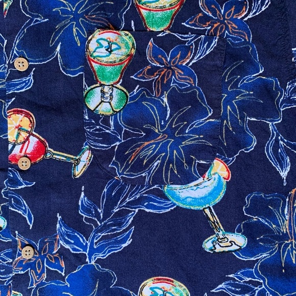 Hawaiian Shirt - Picture 5 of 5